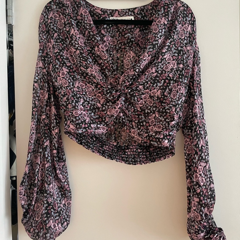 Zara Metallic Design Crop Top